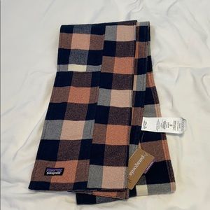 Patagonia flannel scarf